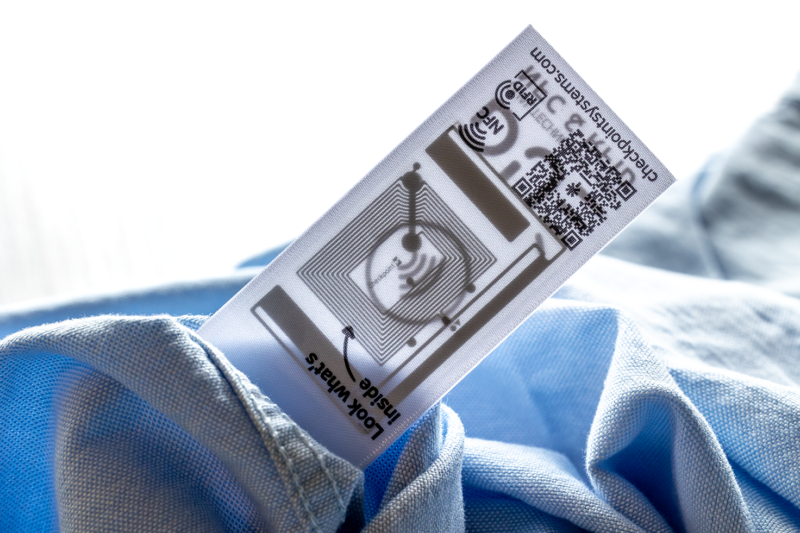 Rewolucjonizacja produkcji tagów RFID za pomocą technologii drukowania ekranu Roll-to-Roll